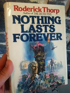 Livres Nothing Lasts Forever